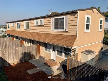 636 Pleasant Avenue , Bremerton, WA 98337