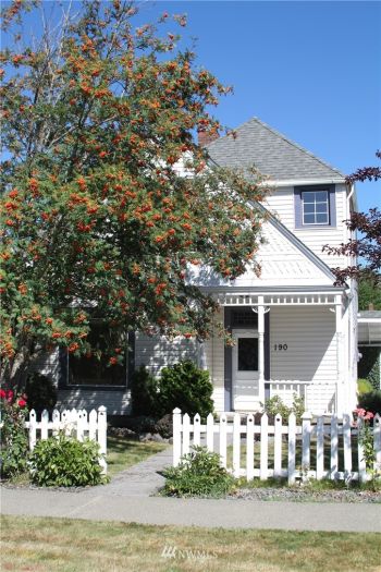 190 Cottage Street S, Buckley, WA 98321