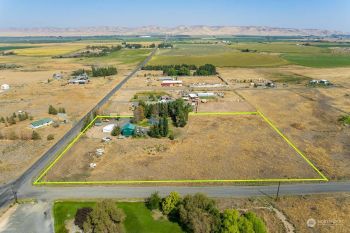 10021 Road H NW, Ephrata, WA 98823