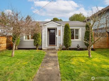 9246 15TH Avenue SW, Seattle, WA 98106