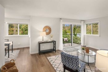 19428 Aurora Avenue N #236, Shoreline, WA 98133