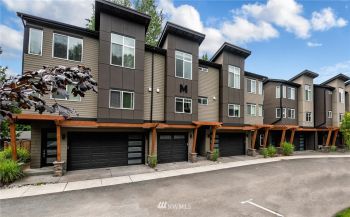 19225 Damson Road #M-2, Lynnwood, WA 98036