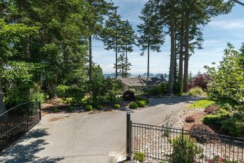 4732 Jones Rd , Oak Harbor, WA 98277