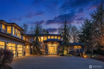 949 7th Court , Fox Island, WA 98333