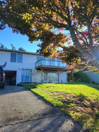 78 Vista Del Mar Street , Camano Island, WA 98282-8720