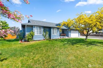 321 Goldcrest Street NW, East Wenatchee, WA 98802