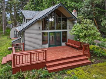 21842 Beachside Drive SE, Yelm, WA 98597