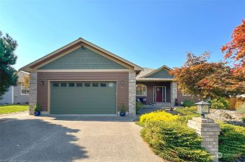70 Petal Lane , Sequim, WA 98382