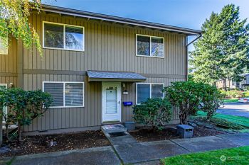 6018 N 15th Street #E102, Tacoma, WA 98406