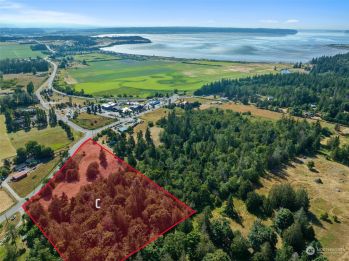 3 R33220-119-0100 , Camano Island, WA 98282