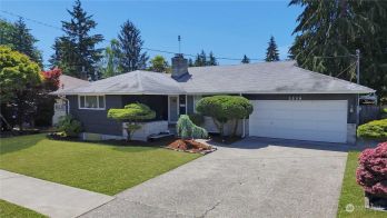 5208 N 10th Street , Tacoma, WA 98406