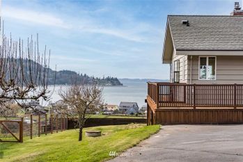 1297 Olsen Road , Camano Island, WA 98282
