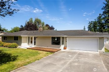 1227 172nd Street NE, Marysville, WA 98271
