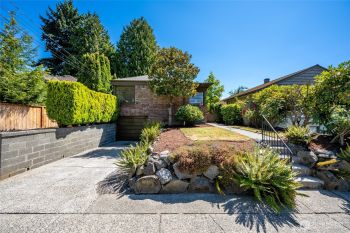 8046 Bagley Avenue N, Seattle, WA 98103