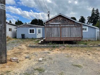 2130 E 4th Avenue , Port Angeles, WA 98362