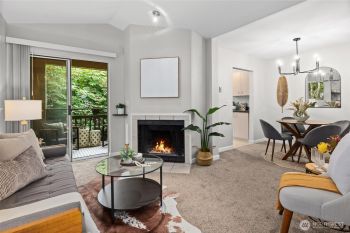 5300 Harbour Pointe Boulevard #311B, Mukilteo, WA 98275