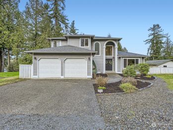 17727 W Flowing Lake Rd , Snohomish, WA 98290