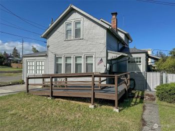 1206 S Peabody Street , Port Angeles, WA 98362