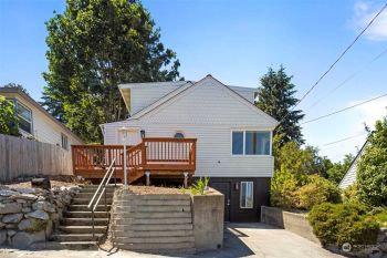 1137 Marguerite Avenue , Bremerton, WA 98337