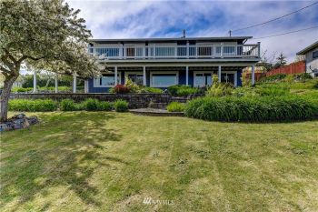 1454 SE Camano Dr , Camano Island, WA 98282