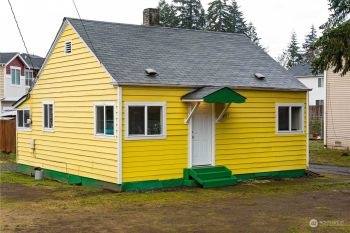 4017 Auburn Way S, Auburn, WA 98092