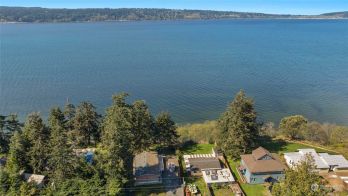 1901 E Harbor Sands Lane , Freeland, WA 98249