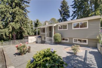 22601 22nd Place W, Brier, WA 98036-8153