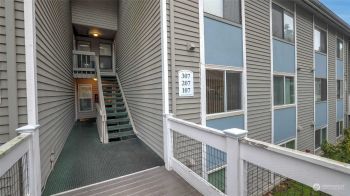 31507 106th Place SE #S207, Auburn, WA 98092