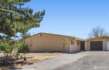 223 Carswell Drive , Moses Lake, WA 98837