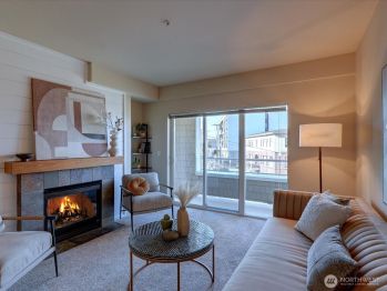 1 Broadway #421, Tacoma, WA 98402
