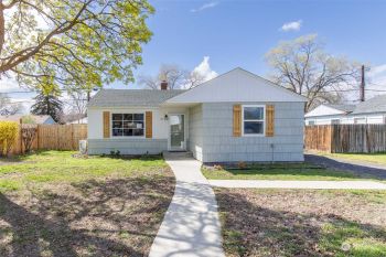 71 H Street NE, Ephrata, WA 98823