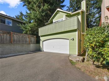 15208 Interlake Court N, Shoreline, WA 98133