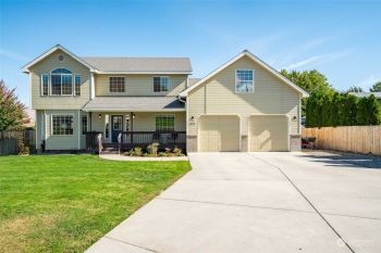 521 Cedarwood Lane , Wenatchee, WA 98801-1111
