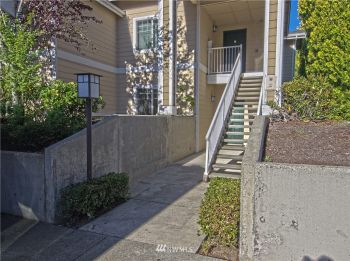 15150 140th Way SE #H104, Renton, WA 98058