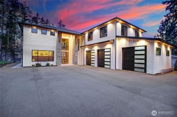 1699 SE Camano Drive , Camano Island, WA 98282