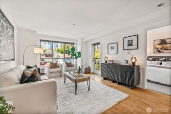 412 11th Avenue #503, Seattle, WA 98122