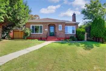 3914 N 11th Street , Tacoma, WA 98406