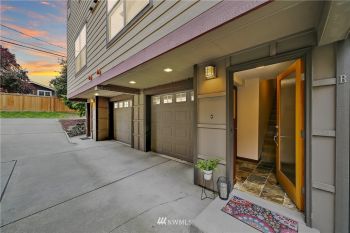 5942 California Avenue SW #B, Seattle, WA 98136