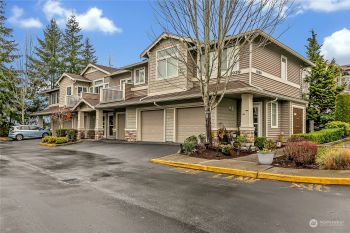 1039 61st Street SE #106, Auburn, WA 98092