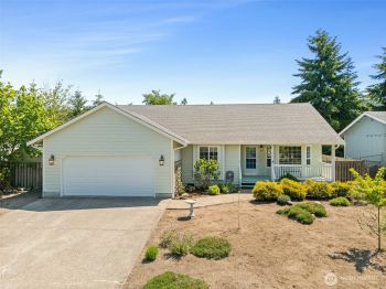 117 Eagle Glen Court , Eatonville, WA 98328