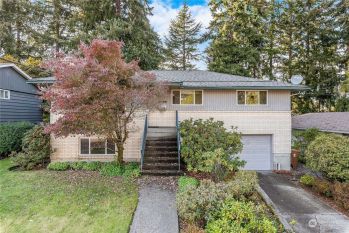 2202 N Vassault Street , Tacoma, WA 98406