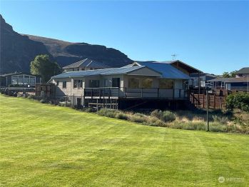 910 River Drive SW, Quincy, WA 98848