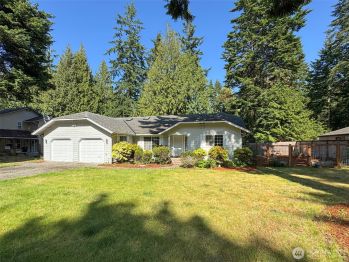 42 Charles Way , Sequim, WA 98382