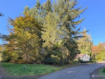 345 Dungeness Meadows , Sequim, WA 98382-9999