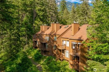10500 Mt Baker Highway #905, Deming, WA 98244