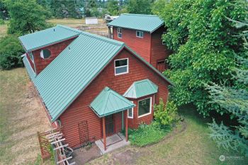 672 River Road , Sequim, WA 98382