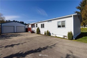 215 4th Avenue SW, Pacific, WA 98047