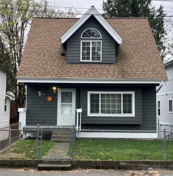 1545 Pennsylvania Avenue , Bremerton, WA 98337