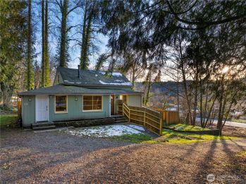15132 148th Avenue NE, Woodinville, WA 98072
