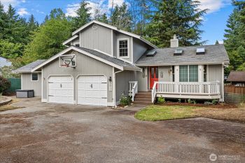 5617 71st Ave Court W, University Place, WA 98467